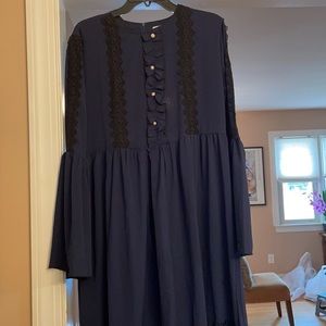Navy maxi dress pre owned great condition size XL Pearl buttons